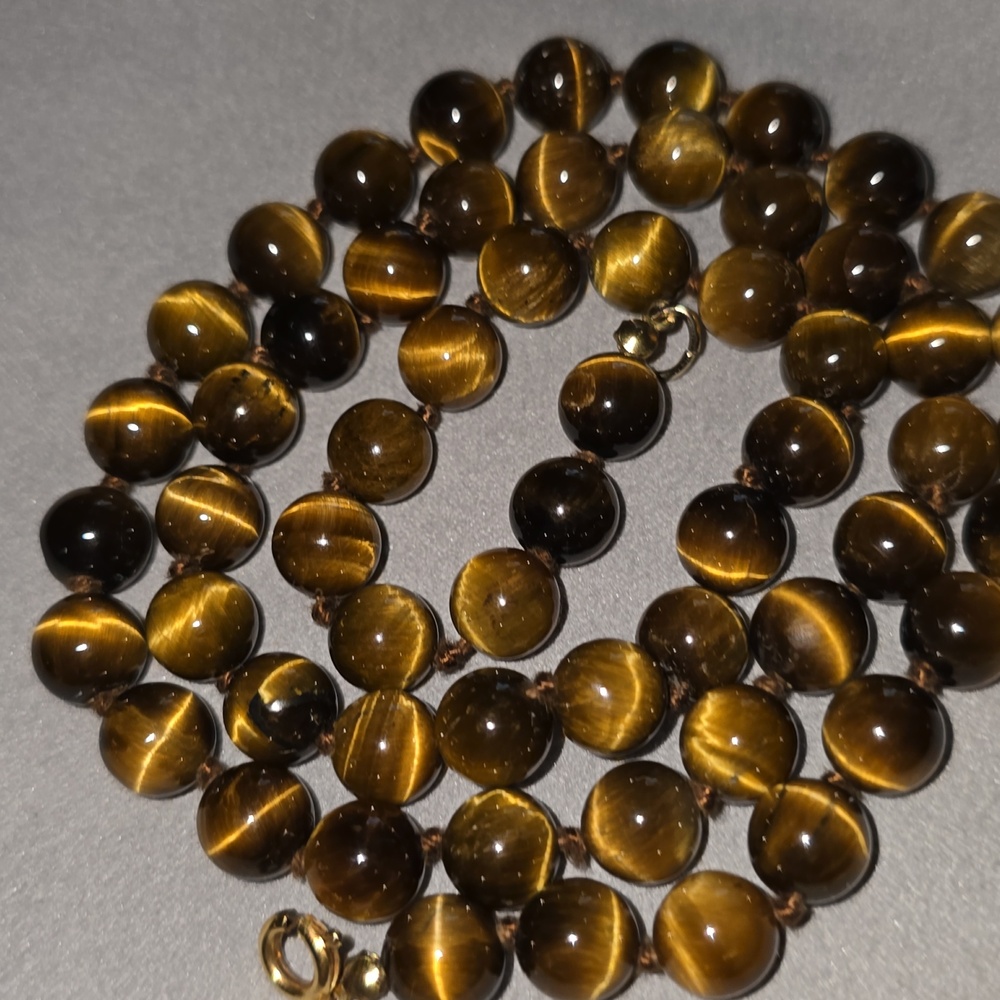 Genuine Hand-Knotted Tigers Eye Necklace - Picture 9 of 9